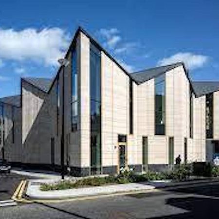 Watson Lodge Guest House Galashiels Exteriör bild